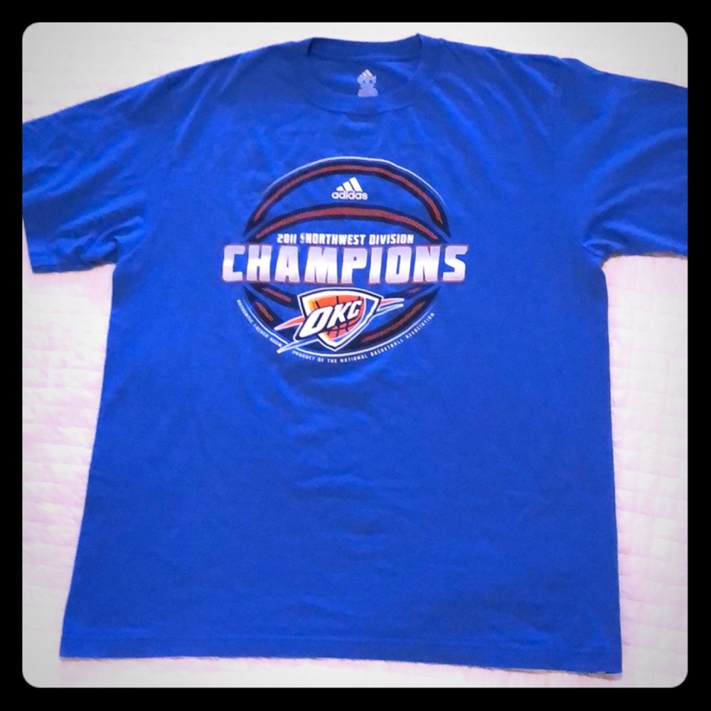 OKC Thunder 2011 Division Champs XL Shirt